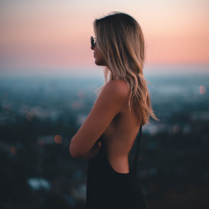 MI电音3月精选越bounce中文