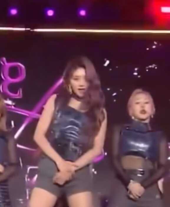 1_《高质量夜店酒吧DJ》舞曲串烧，全网笫一DJ神曲。单曲循环不停.